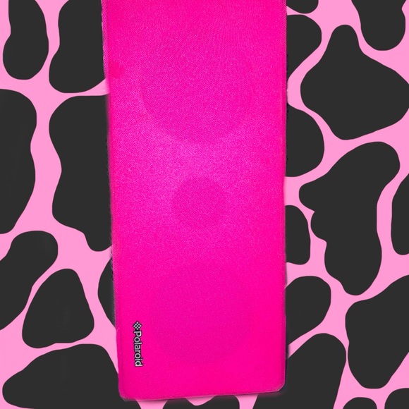 Polaroid Pink Bluetooth Speaker - Picture 2 of 3